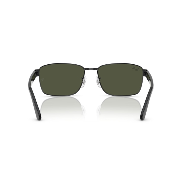 Ray-Ban RB 3750 col. 002/31 è un occhiale da sole in metallo nero con aste celluloide nera e calibro 62.