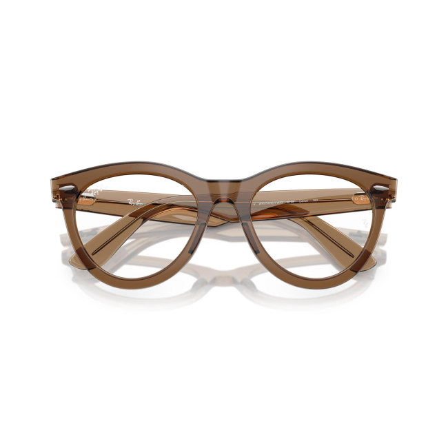 Ray-Ban RB 2241V WAYFARER WAY col. 8198 è una montatura da vista in acetato marrone chiaro trasparente e calibro 51.