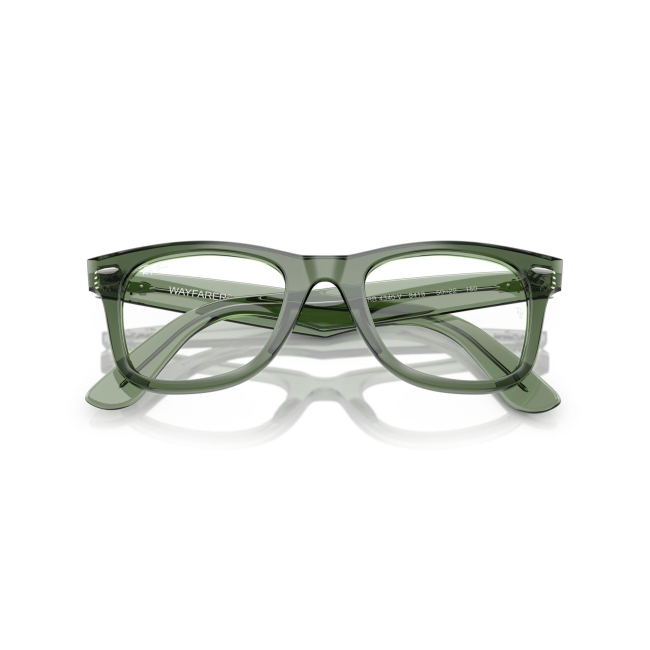 Ray-Ban RB 4340V WAYFARER col. 8418 è una montatura da vista in acetato verde translucido e calibro 50.