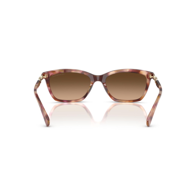 Emporio Armani EA 4238 col. 6196/74 è un occhiale da sole da donna in acetato tartarugato rosso, dalla forma cat eye e calibro 54.
