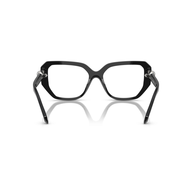 Swarovski SK 2035 col. 1001 è una montatura da vista da donna in acetato nero, dalla forma irregolare e calibro 55.