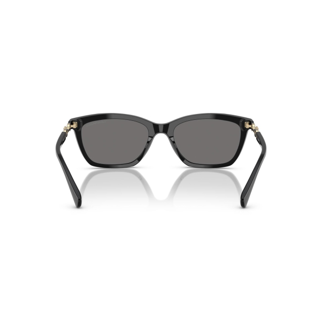 Emporio Armani EA 4238 col. 50178/81 è un occhiale da sole in acetato nero lucido e calibro 54.