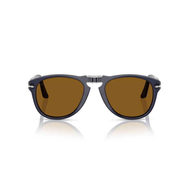 Persol PO 0714 col. 1217/33 è un occhiale da sole in acetato blu notte perlaceo e calibro 54.