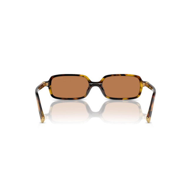 Miu Miu SMU 11Z col. VAU-2Z1 è un occhiale da sole da donna in acetato marrone tartarugato, dalla forma rettangolare e calibro 51.
