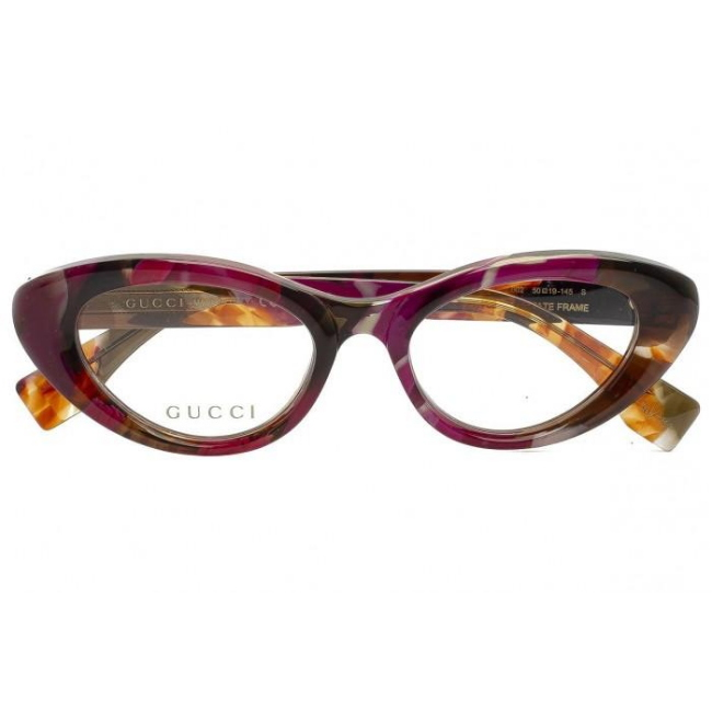 Gucci GG 1749 O col. 002 è una montatura da vista in acetato tartarugato e calibro 50.