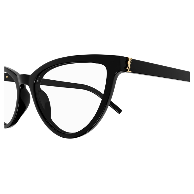 Saint Laurent SL M138 col. 001 è una montatura da vista da donna in acetato nero lucido e calibro 55.