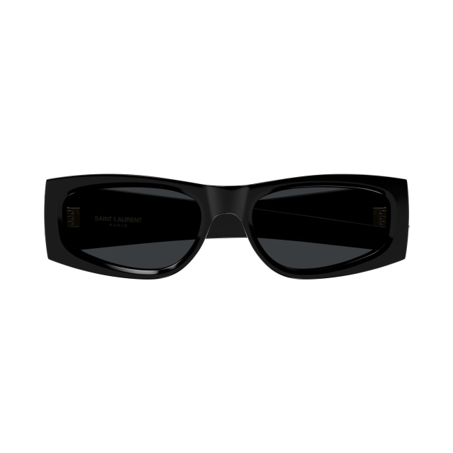 Saint Laurent SL M140 col. 001 è un occhiale da sole da donna in acetato nero lucido e calibro 56.