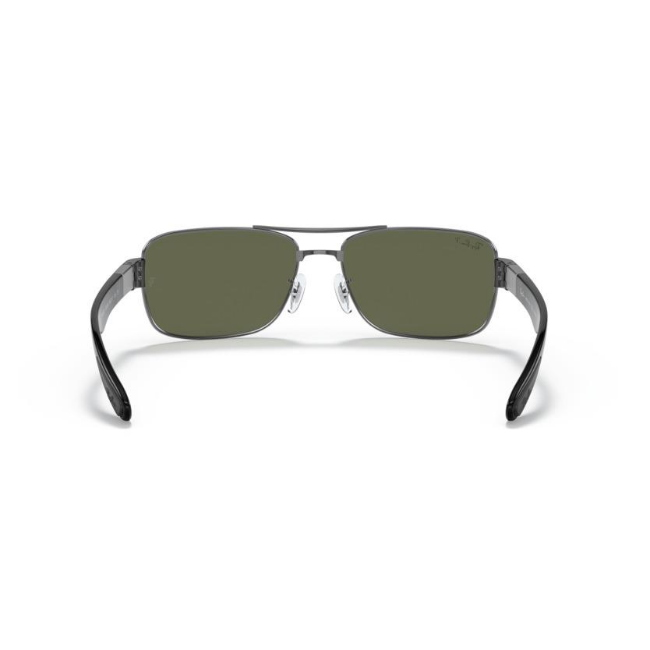 Ray-Ban 3522 SOLE col. 004/9A è un occhiale da sole in acciaio e calibro 61.