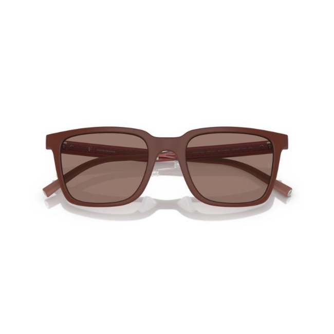 Oliver Peoples OV 5553SU ROGER FEDERER col. 700253 è un occhiale da sole in acetato bordeaux bordeaux e calibro 52.