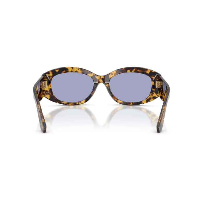 Dolce & Gabbana DG 4502 col. 3330/1A è un occhiale da sole da donna in acetato tartarugato giallo, dalla forma ovale e calibro 55.