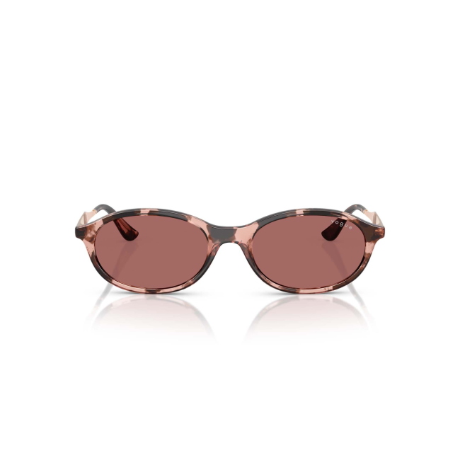 Vogue VO 5625S col. 3199/69 è un occhiale da sole in acetato tartarugato rosa e calibro 52.