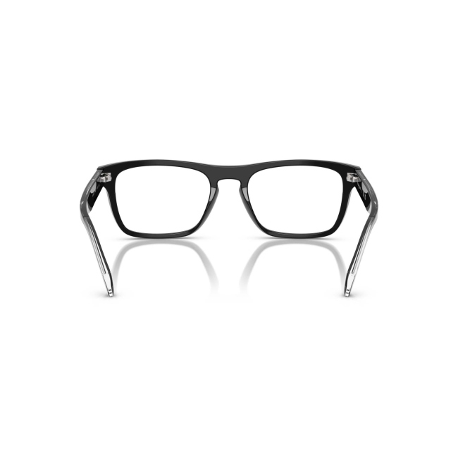 Vogue VO 5619 col. W44 è una montatura da vista in acetato nero lucido e calibro 54.