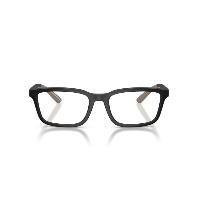 Emporio Armani EA 3259 col. 5001 è una montatura da vista da uomo in acetato nero opaco, dalla forma rettangolare e calibro 56.