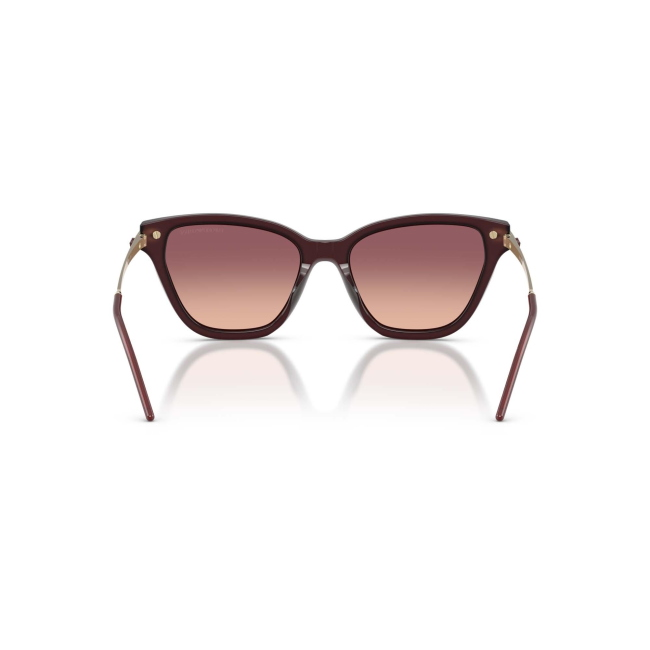 Emporio Armani EA 4251 col. 6265/8D è un occhiale da sole da donna in acetato bordeaux bordeaux, dalla forma cat eye e calibro 54.