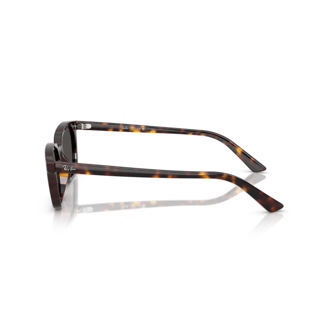 Ray-Ban RB 4456 ZAYA col. 1359/87 è un occhiale da sole in acetato marrone tartarugato e calibro 53.