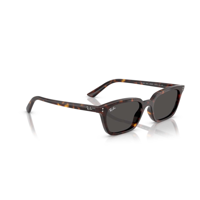 Ray-Ban RB 4456 ZAYA col. 1359/87 è un occhiale da sole in acetato marrone tartarugato e calibro 53.