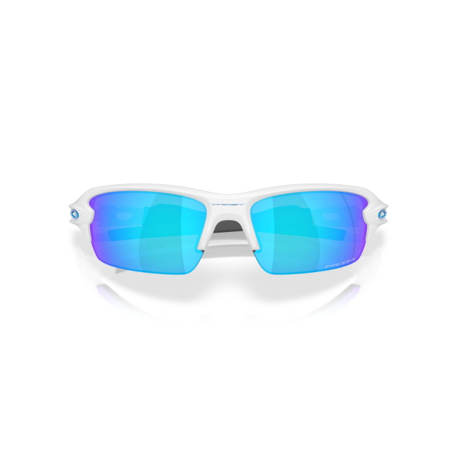Oakley OO 9511 FLAK 2.0 S col. 02 è un occhiale da sole in acetato bianco lucido e calibro 59.