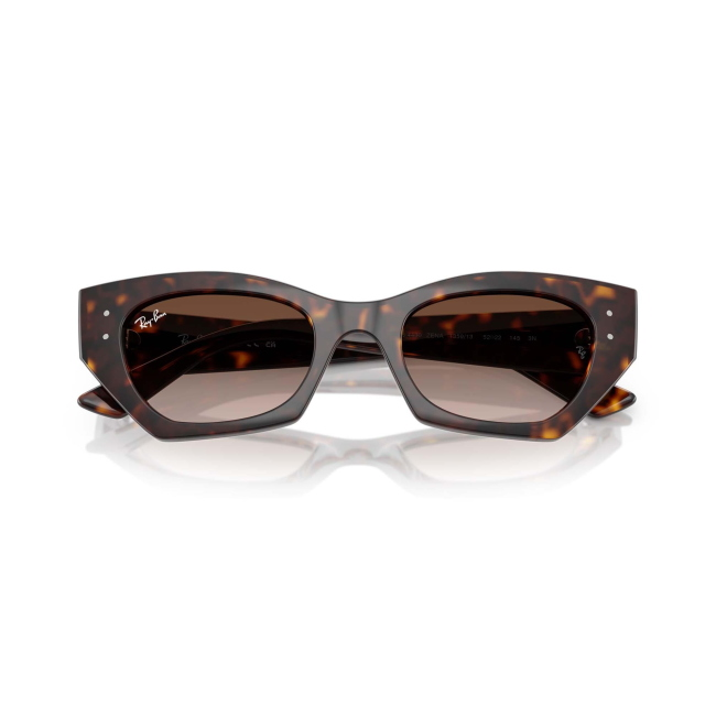Ray-Ban RB 4430 ZENA col. 1359/13 è un occhiale da sole in acetato marrone tartarugato e calibro 49.