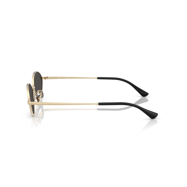 Ray-Ban RB 3757 KAI col. 9213/87 è un occhiale da sole in metallo oro pallido e calibro 56.