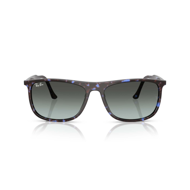 Ray-Ban RB 2216 col. 1430/GK è un occhiale da sole in acetato blu tartarugato e calibro 61.