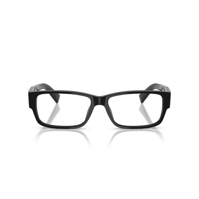 Prada VPR B09 col. 16K-1O1 è una montatura da vista da uomo in acetato nero lucido, dalla forma rettangolare e calibro 57.