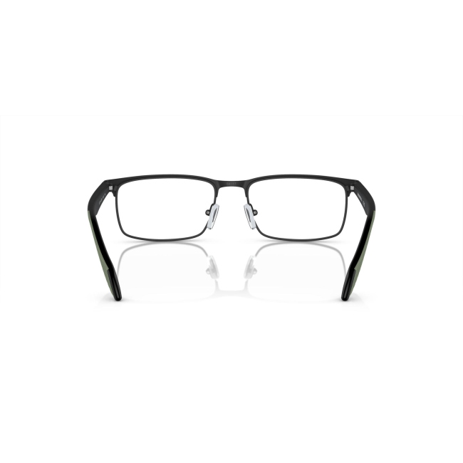 Emporio Armani EA 1149 col. 3001 è una montatura da vista da uomo in metallo nero satinato, dalla forma rettangolare e calibro 56.