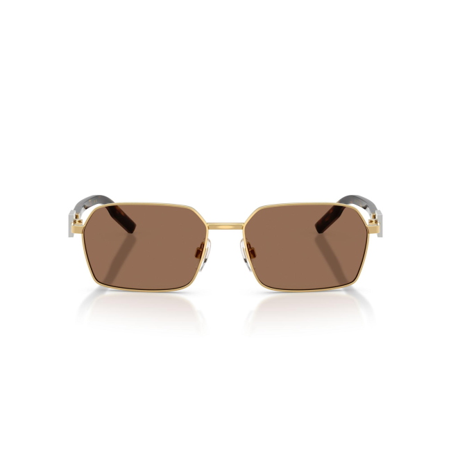 Dolce & Gabbana DG 2316 col. 02/73 è un occhiale da sole da uomo in metallo oro, dalla forma rettangolare e calibro 56.