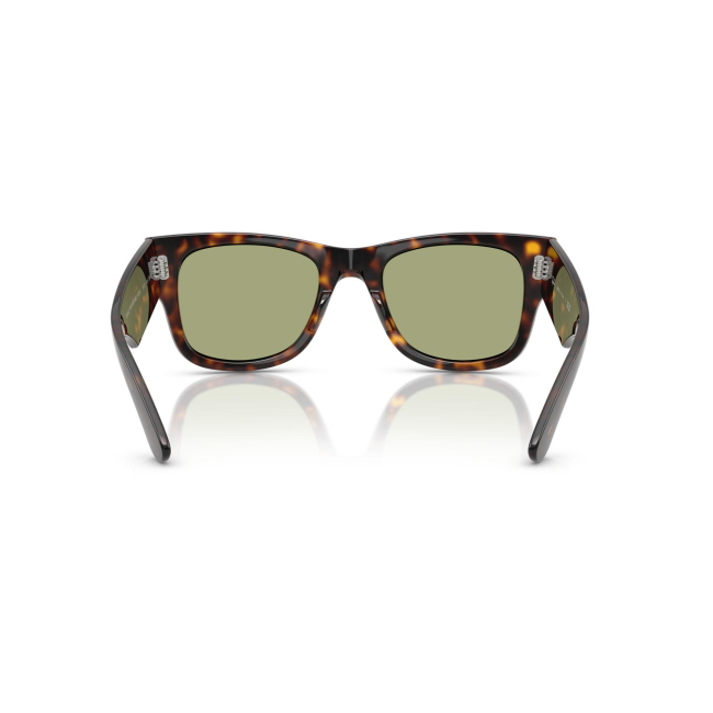 Ray-Ban RB 0840S MEGA WAYFARER col. 902/4E è un occhiale da sole in acetato marrone tartarugato e calibro 51.