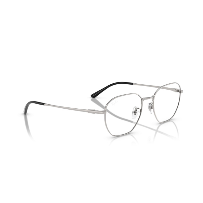 Ray-Ban RB 8777D col. 1002 è una montatura da vista in titanio argento e calibro 53.