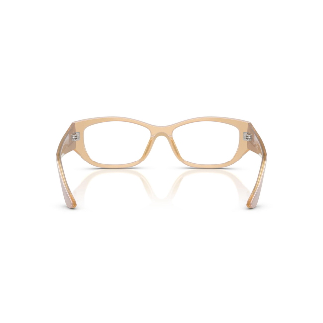 Vogue VO 5640U col. 3234 è una montatura da vista in acetato panna perlato trasparente e calibro 53.