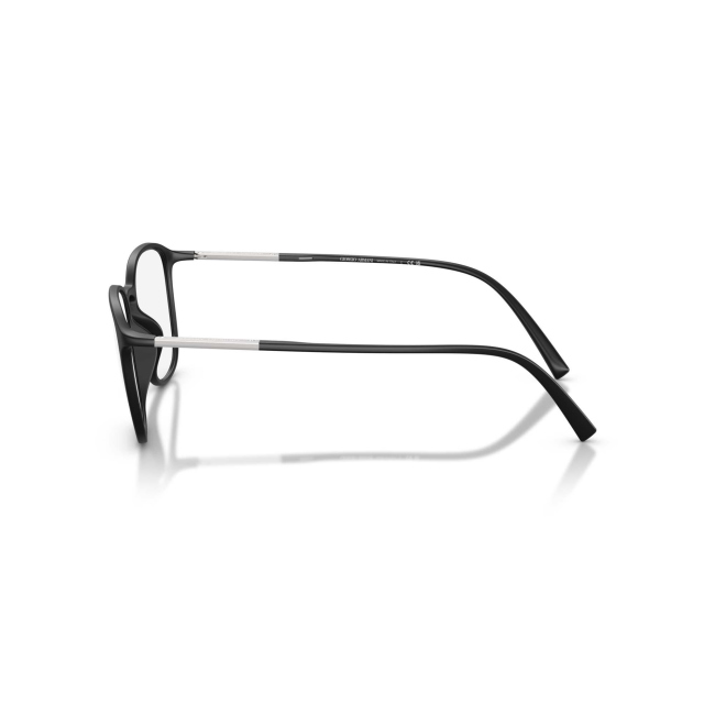 Giorgio Armani AR 7276U col. 5042 è una montatura da vista in acetato nero satinato e calibro 53.