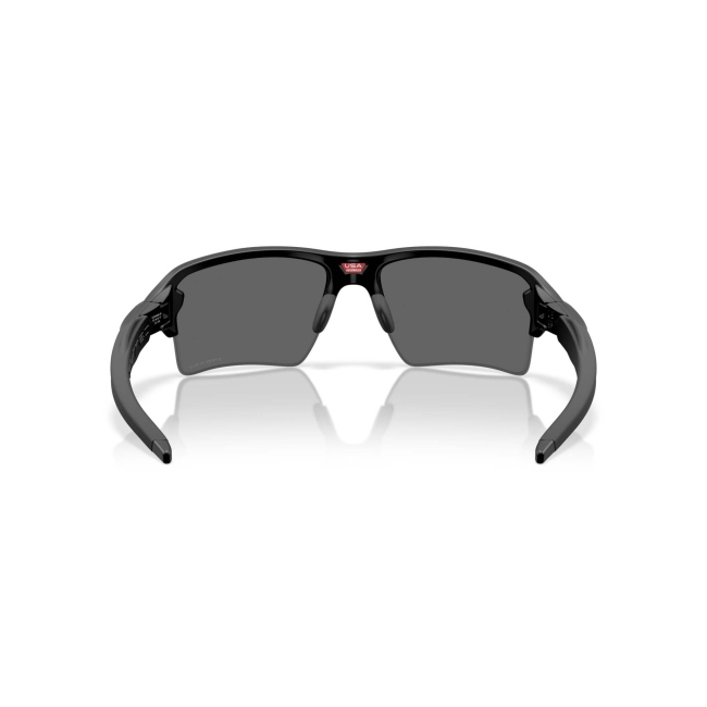Oakley OO 9488 FLAK 2.0 XXL col. 06 è un occhiale da sole in acetato nero satinato e calibro 63.