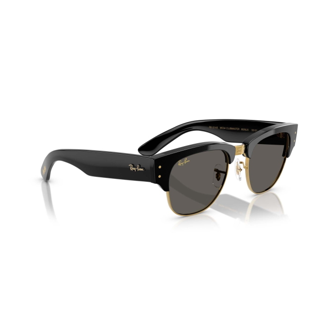 Ray-Ban RB 0316S MEGA CLUBMASTER X A$AP ROCKY col. 6826/J5 è un occhiale da sole in acetato nero lucido e calibro 53.