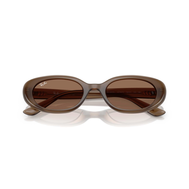 Ray-Ban RB 4441D Col.6779/73 Cal.53: occhiale da sole, calibro 53, colore 6779/73. Materiale/finitura celluloide marrone, colore principale marroni, lenti marrone scuro.