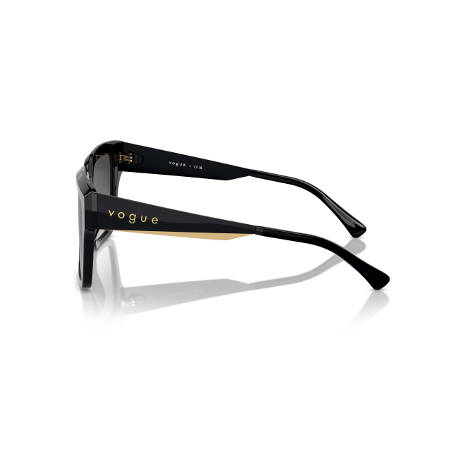 Vogue VO 5553S Col.W44/8G Cal.54: occhiale da sole, calibro 54, colore W44/8G. Materiale/finitura celluloide e metallo nero, colore principale nero, lenti grigie sfumate.