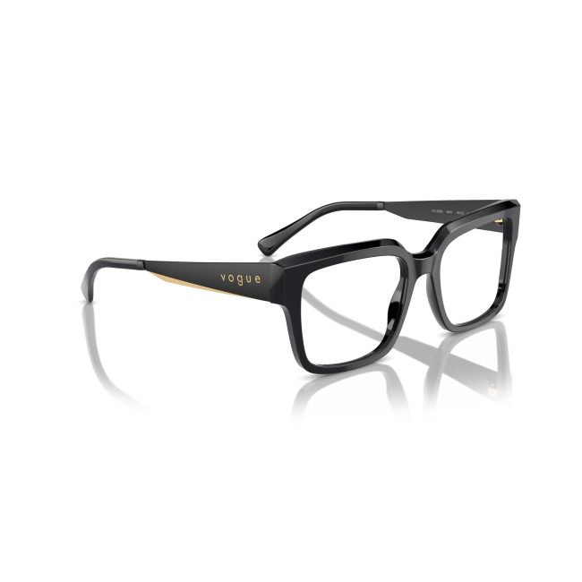 Vogue VO 5559 col. W44 è una montatura da vista in acetato tartarugato violetto e calibro 53.