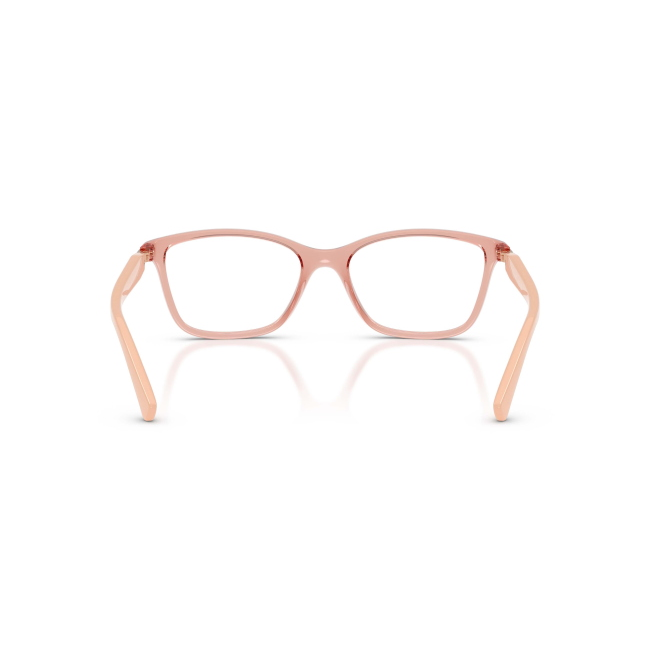 Vogue VO 5680B col. 2864 è una montatura da vista in acetato rosa trasparente e calibro 54.