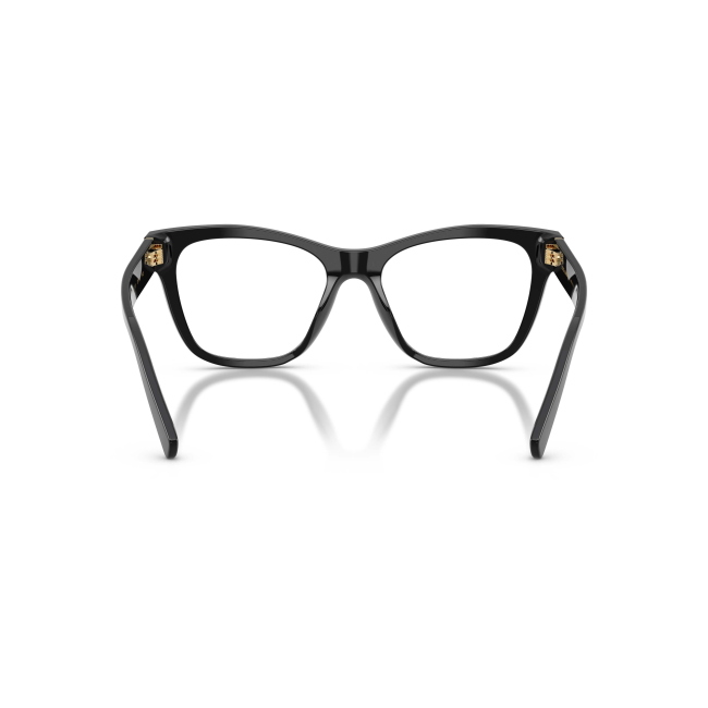 Dolce & Gabbana DG 3430 col. 501 è una montatura da vista da donna in acetato nero lucido, dalla forma squadrata e calibro 55.