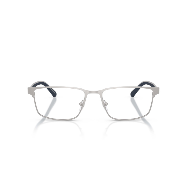 Emporio Armani EA 1175 col. 3015 è una montatura da vista da uomo in metallo argento satinato, dalla forma rettangolare e calibro 54.