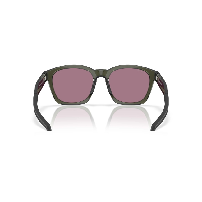 Oakley OO 9507D SHACKLE col. 02 è un occhiale da sole in acetato verde oliva inchiostro e calibro 52.