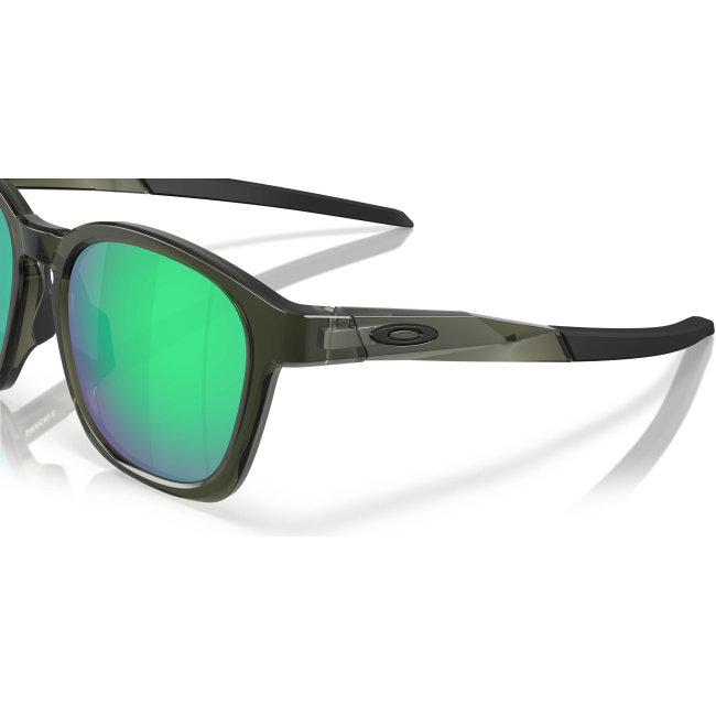 Oakley OO 9507D SHACKLE col. 02 è un occhiale da sole in acetato verde oliva inchiostro e calibro 52.