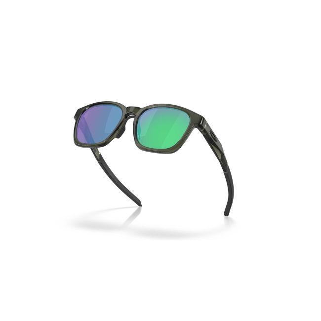 Oakley OO 9507D SHACKLE col. 02 è un occhiale da sole in acetato verde oliva inchiostro e calibro 52.