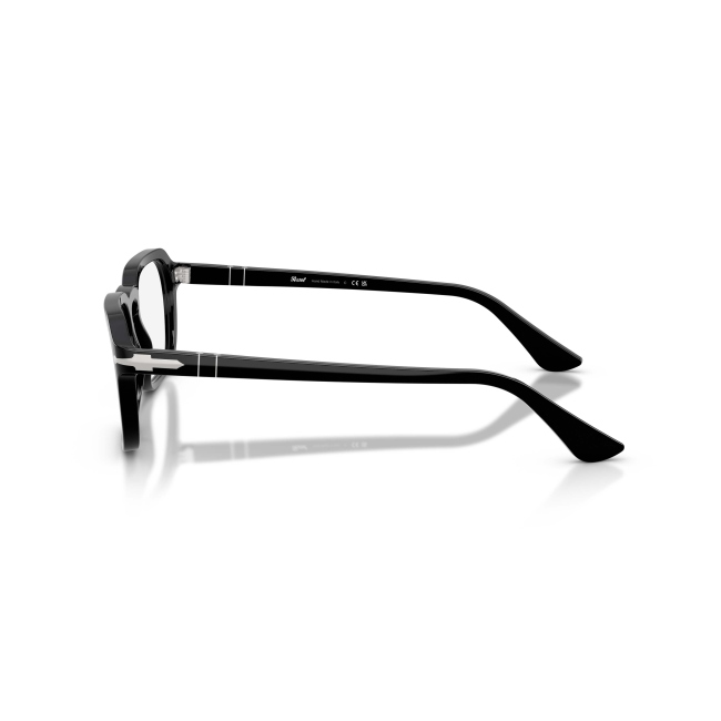 Persol PO 3390V Col.95 Cal.54: occhiale da vista, calibro 54, colore 95. Materiale/finitura celluloide nero lucido, colore principale nero.