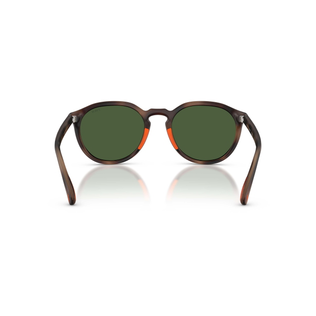 Polo Ralph Lauren PH 4232U col. 5974/71 è un occhiale da sole in acetato marrone tartarugato satinato e calibro 53.