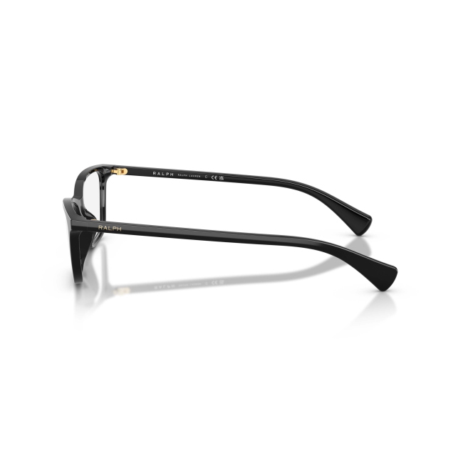 Ralph RA 7187U col. 5001 è una montatura da vista in acetato nero lucido e calibro 55.