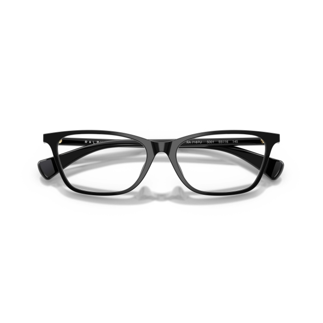 Ralph RA 7187U col. 5001 è una montatura da vista in acetato nero lucido e calibro 55.