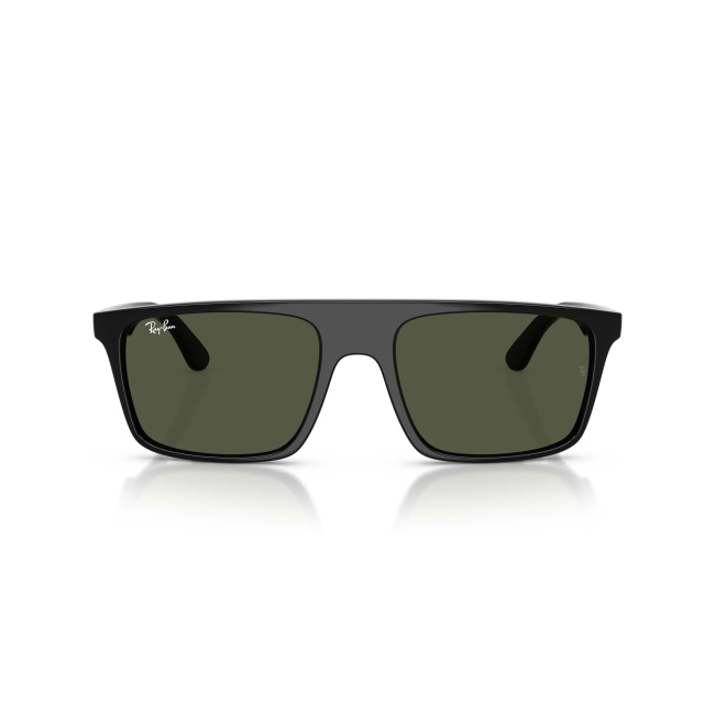 Ray-Ban RB 2222 col. 901/31 è un occhiale da sole in acetato nero lucido e calibro 57.