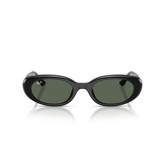 Ray-Ban RB 4441D col. 6677/71 è un occhiale da sole in acetato nero lucido e calibro 53.