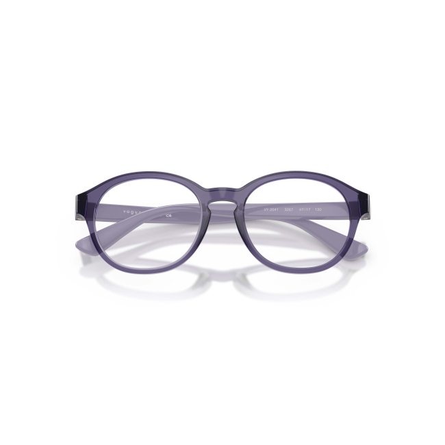 Vogue Kids VY 2041 col. 3267 è una montatura da vista in acetato viola trasparente e calibro 45.
