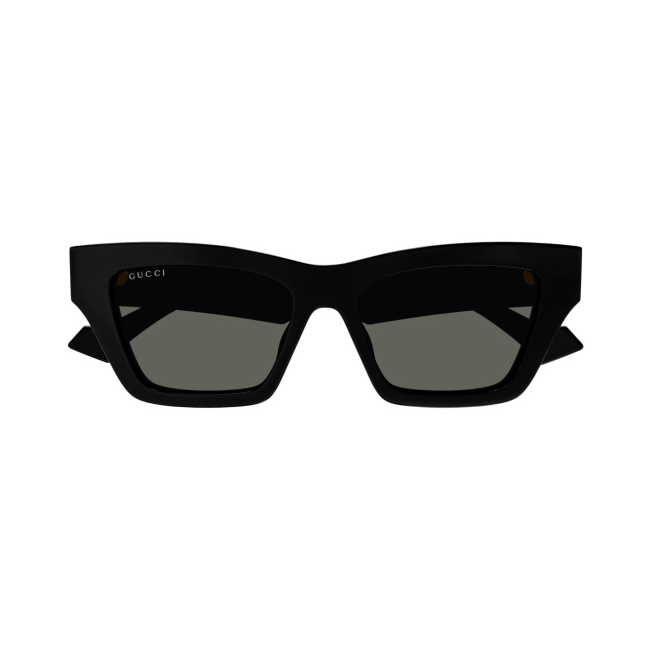 Gucci GG 1753 S Col.001 Cal.53: occhiale da sole, calibro 53, colore 001. Materiale/finitura celluloide nero lucido, colore principale nero, lenti grigio scuro.